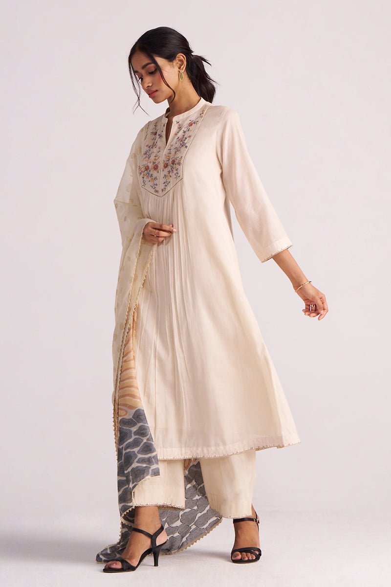 Beige Mul-Chanderi Embroidered Kurta Set